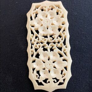 Cream Floral Carved Bone